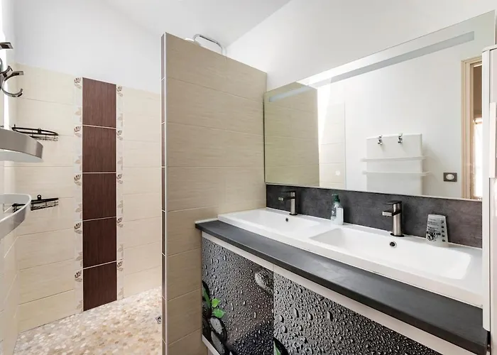 Chez Marie Et Franck *